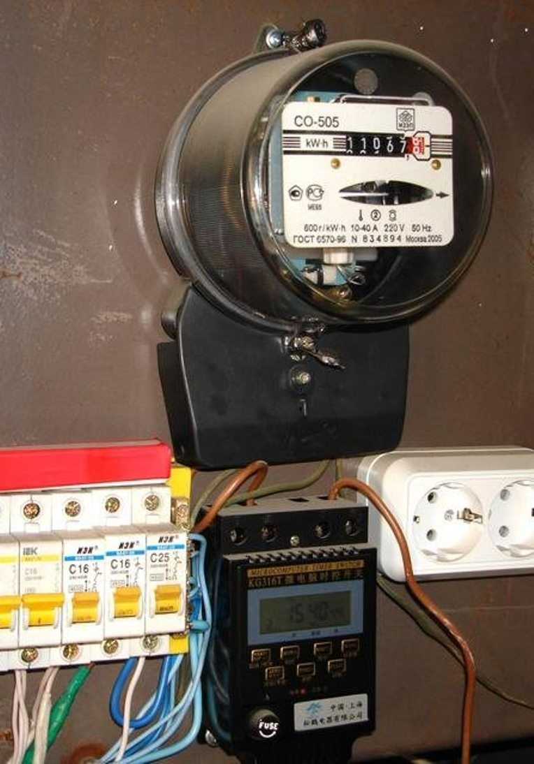 Cамостоятельная замена электросчетчика: в собственной квартире, размер штрафа, в частном доме