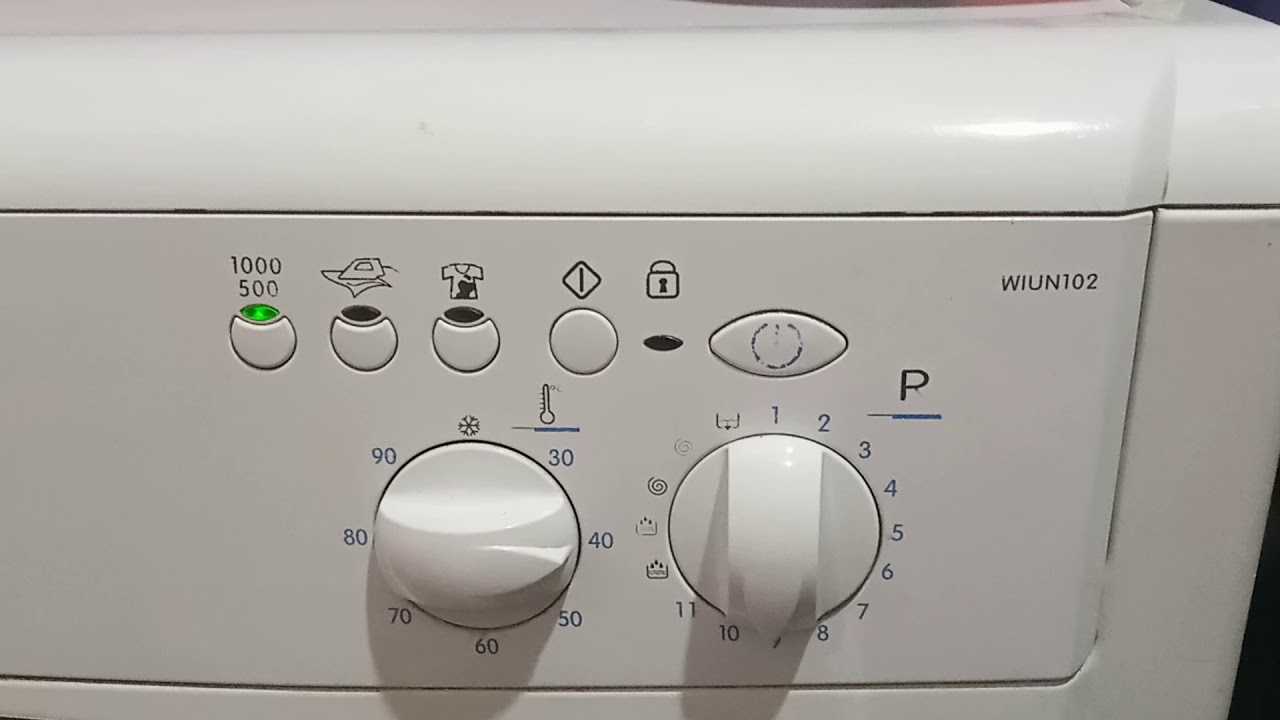 Стиральная машина индезит стирает без остановки: что делать