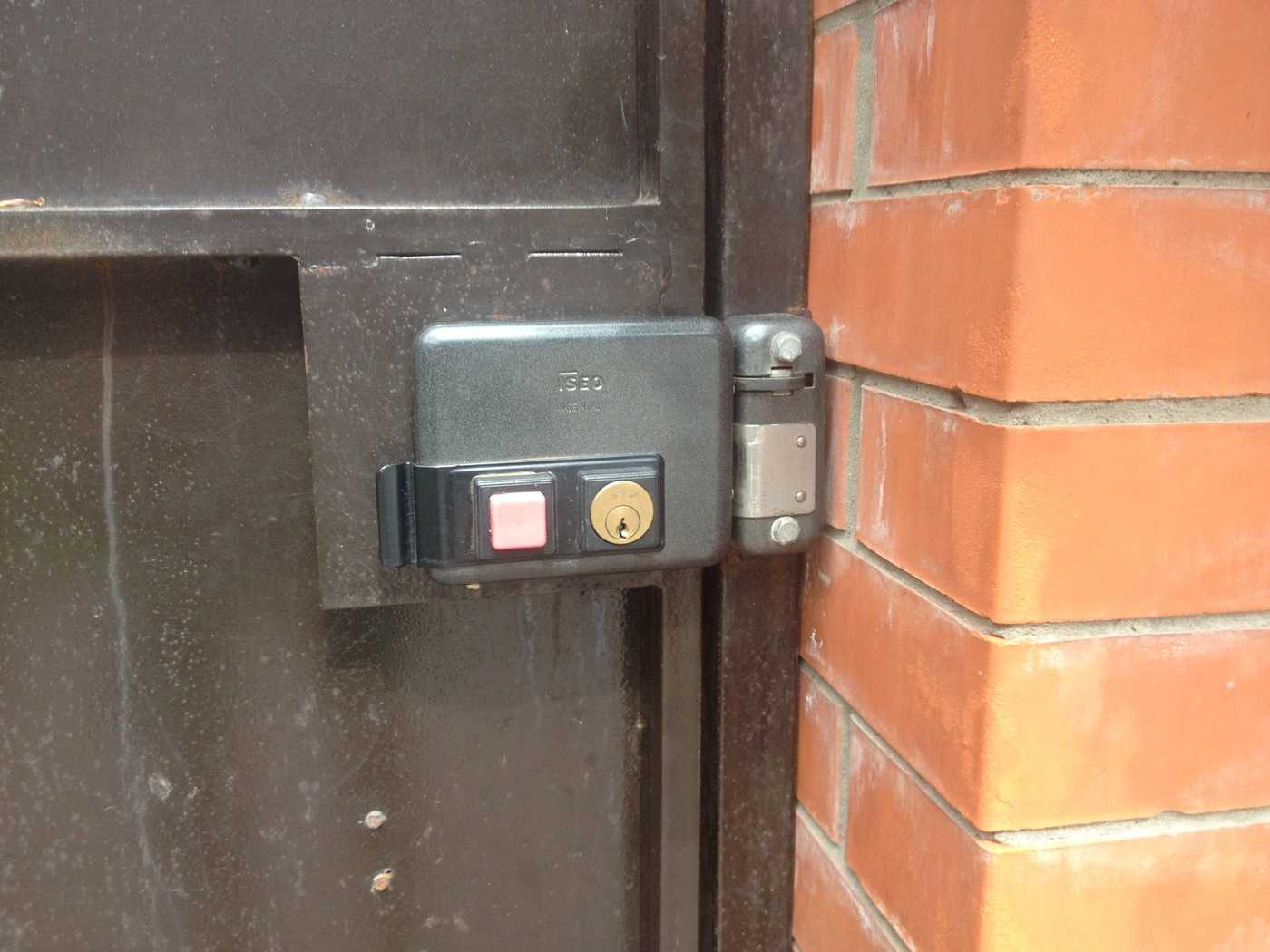 Как установить электромагнитный замок на дверь - жми!