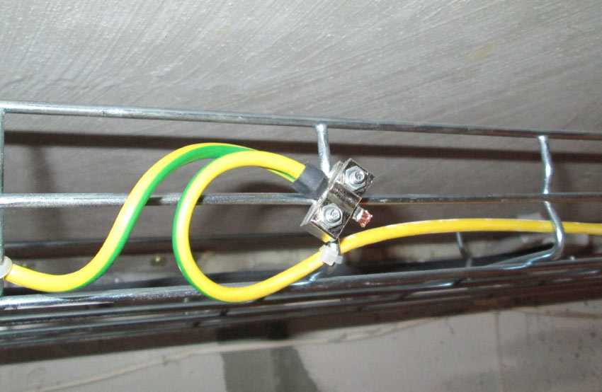 Как организовать заземление лотков для прокладки кабеля