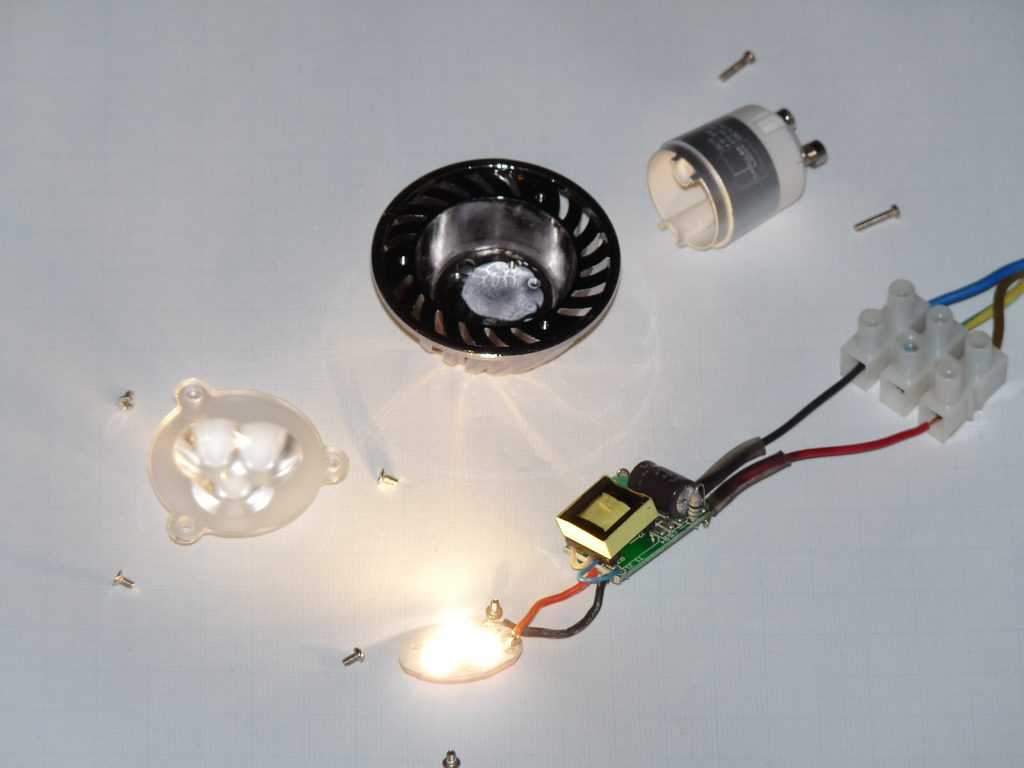 Почему моргает энергосберегающая лампа после выключения | элсис24