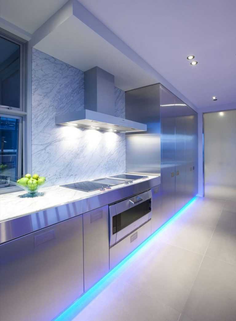 Подсветка для кухни под шкафы, какую выбрать, примеры