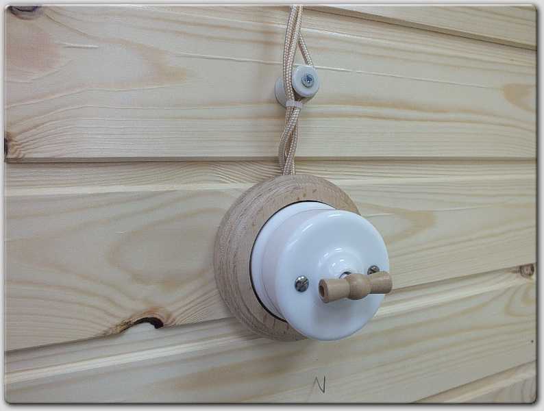 Ретро-проводку в деревянном доме: как сделать своими руками