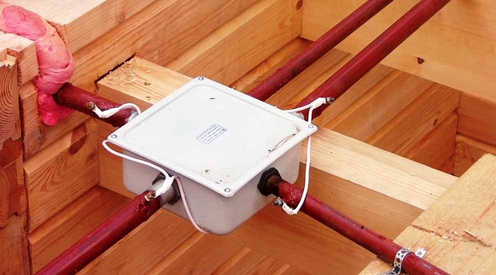 6 советов по монтажу электропроводки в деревянном доме  | строительный блог вити петрова