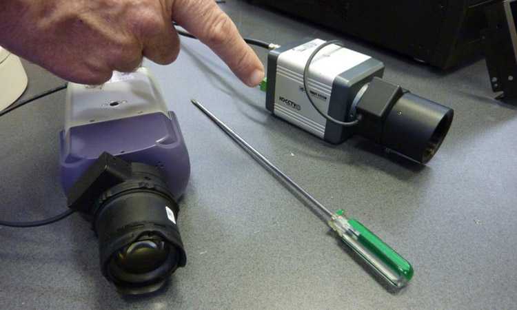Питание камер видеонаблюдения - блоки и источники для аналоговых и ip систем